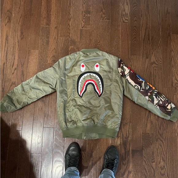 Authentic BAPE bomber jacket - Picture 2 of 2